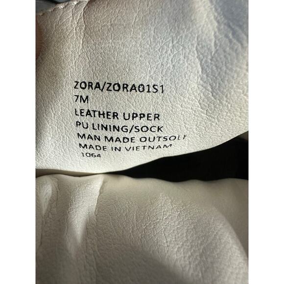 Steve Madden Women's Zora White Leather Pointed-Toe Ankle Booties Size 7 - Picture 6 of 6